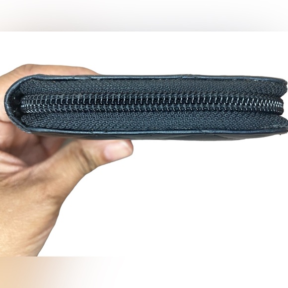 Authentic Black Calfskin Quilted Cambon Ligne Long Zip Around Wallet - Picture 5 of 15